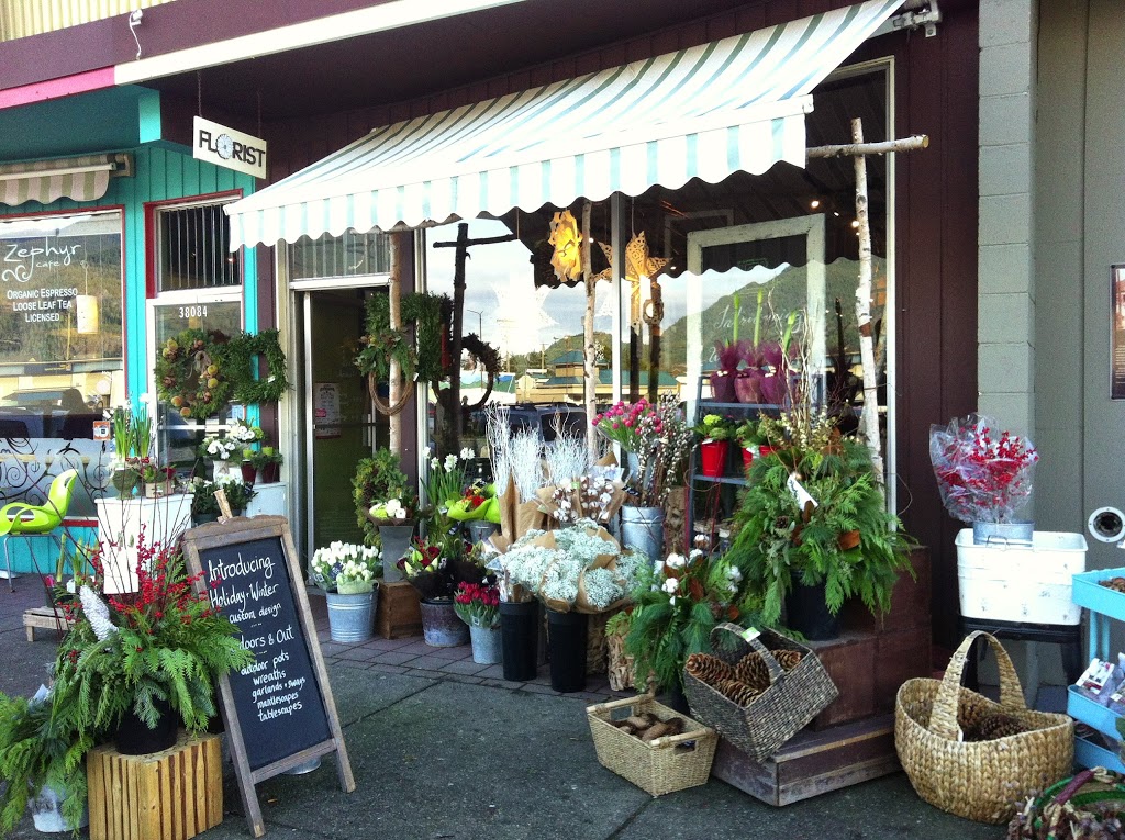 Billies Flower House | 38082 Cleveland Ave, Squamish, BC V8B 0B2, Canada | Phone: (604) 892-9232