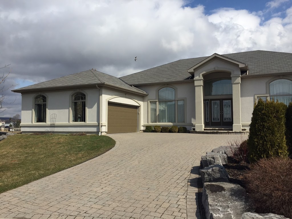 Complete Landscaping and Lawn Care | 15 Quigg Ln, Carrying Place, ON K0K 1L0, Canada | Phone: (613) 827-1387