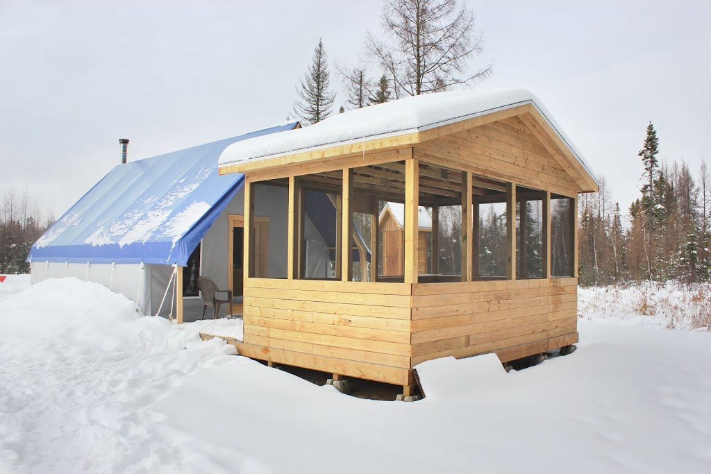 La Station des Mélèzes | 400 Chemin du Lac à la Peinture, LAscension, QC J0T 1W0, Canada | Phone: (514) 918-4378