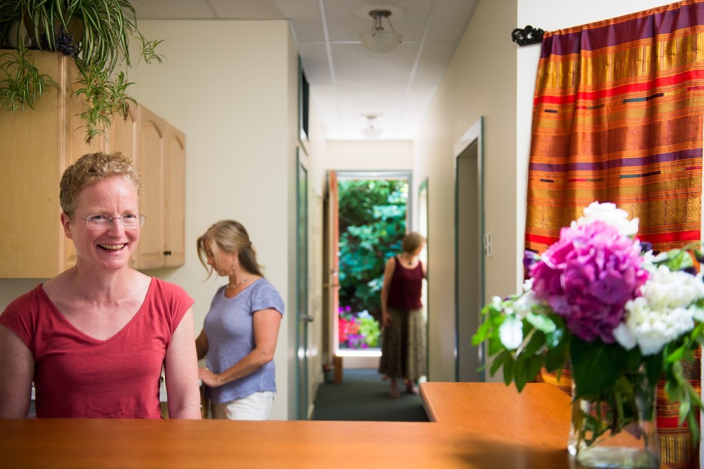 Bowen Island Wellness Centre | 597 Artisan Ln, Bowen Island, BC V0N 1G0, Canada | Phone: (604) 947-9755