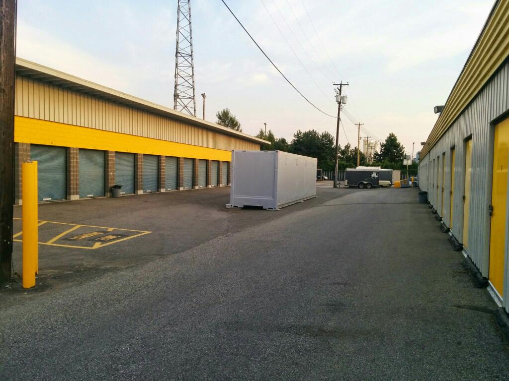 Lions Gate Mini Storage | 1331 McKeen Ave, North Vancouver, BC V7P 3H9, Canada | Phone: (604) 980-4833