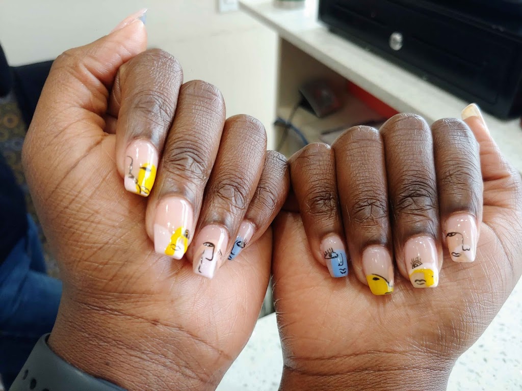 Lenas Nails | 158 Clair Rd E j3, Guelph, ON N1L 0G6, Canada | Phone: (519) 837-8929