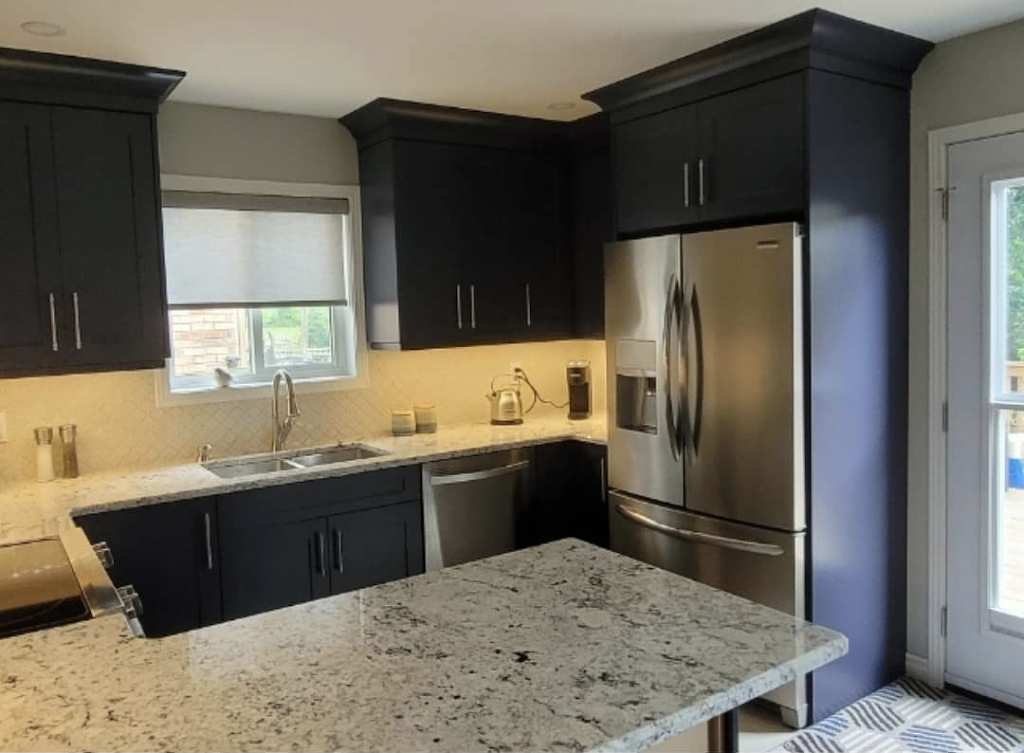 Stellar Kitchens | 302 Aqueduct St, Welland, ON L3C 3T6, Canada | Phone: (289) 690-0352