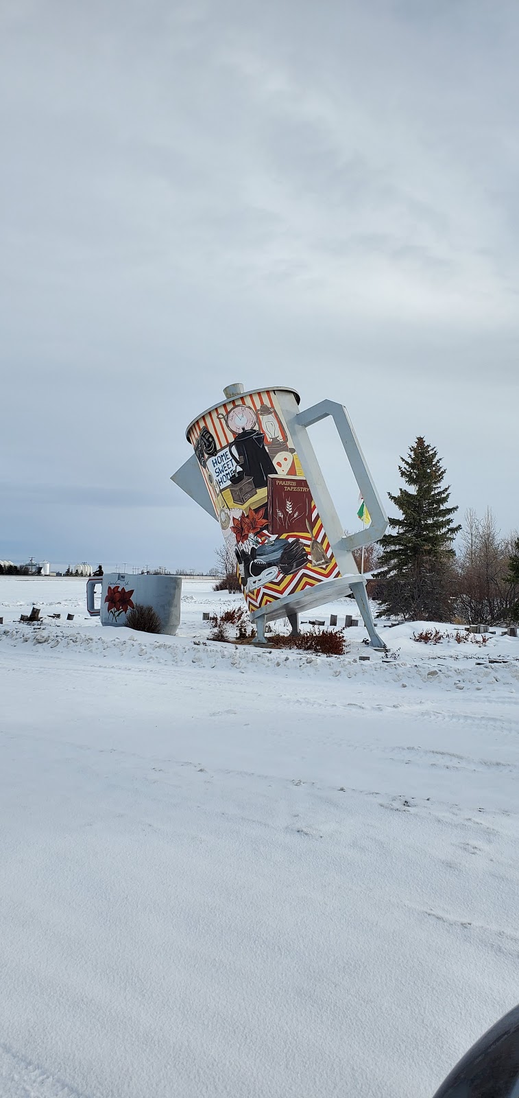 Big Coffee Pot and Cup | 1A0, Davidson, SK S0G 1A0, Canada | Phone: (306) 567-5564