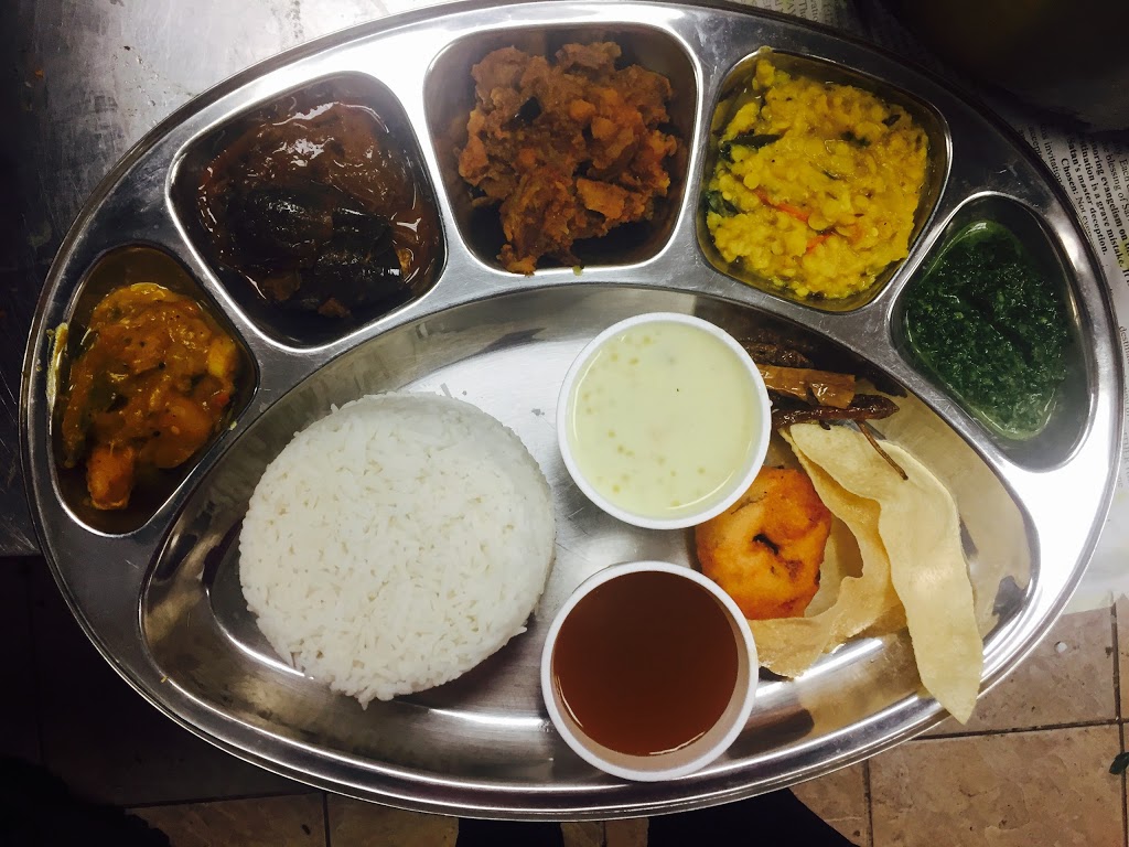 Thinusha Take Out And Catering | 107 Kennedy Rd S, Brampton, ON L6W 3G3, Canada | Phone: (905) 454-4224