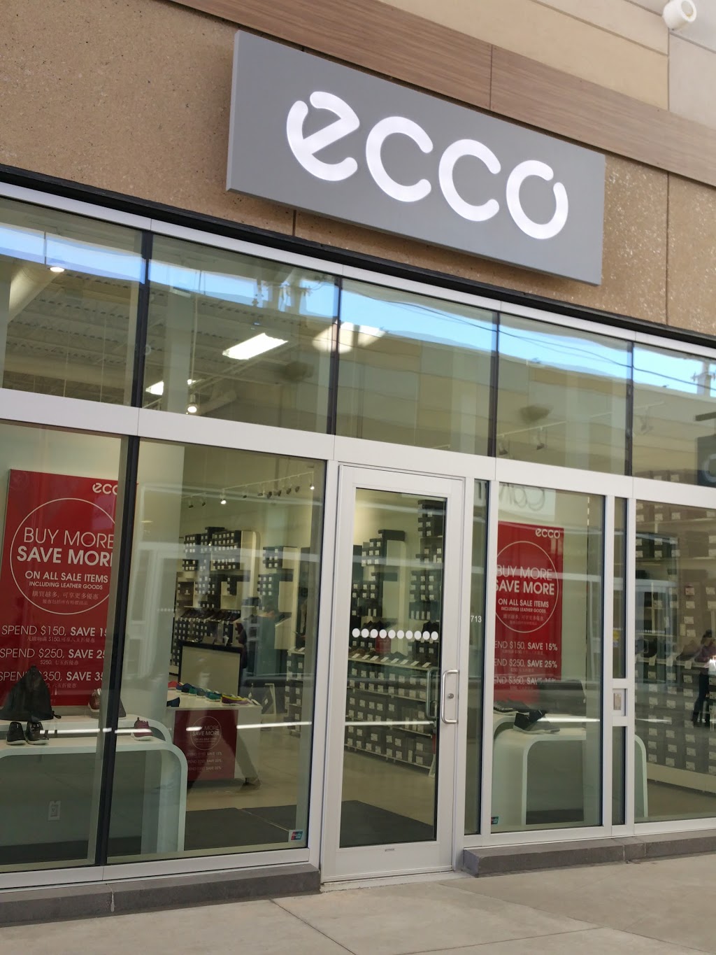 ECCO Shoes | 300 Taylor Rd, Niagara-on-the-Lake, ON L0S 1J0, Canada | Phone: (905) 685-3113