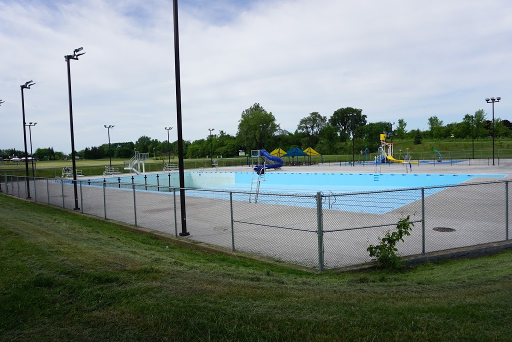 Piscine St-Vincent | 3999 Boulevard de la Concorde E, Laval, QC H7E 5A5, Canada | Phone: (450) 664-1415