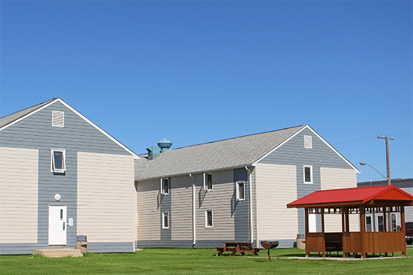 Mynarski House | 230 Centennaire Dr, Southport, MB R0H 1N1, Canada | Phone: (204) 428-6030
