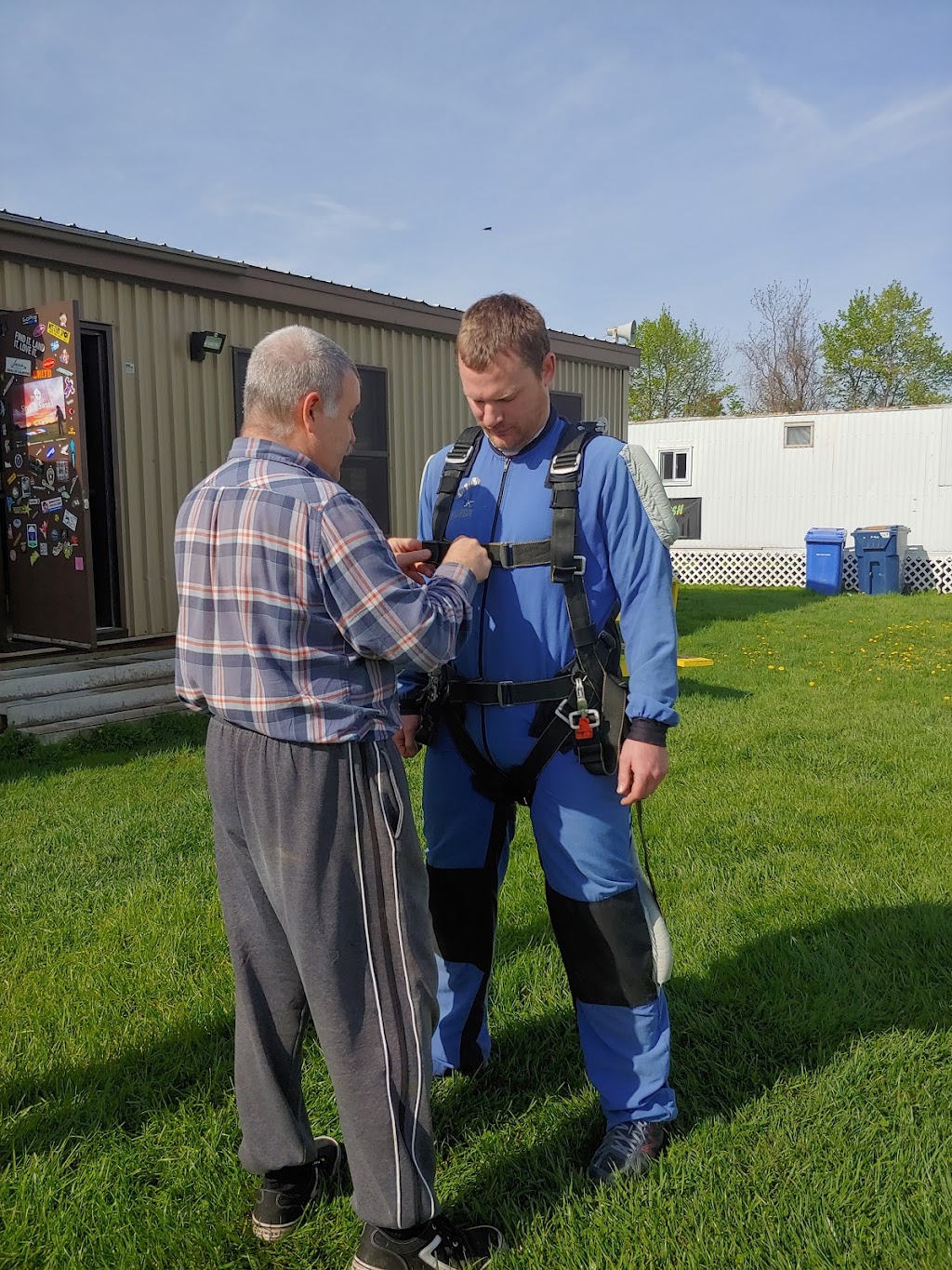 Skydive SWOOP | 461 ON-5, Dundas, ON L9H 5E2, Canada | Phone: (905) 628-4251