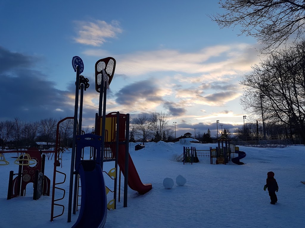 École L’Arbrisseau | 4675 Rue de la Promenade des Soeurs, Québec, QC G1Y 2W2, Canada | Phone: (418) 652-2178