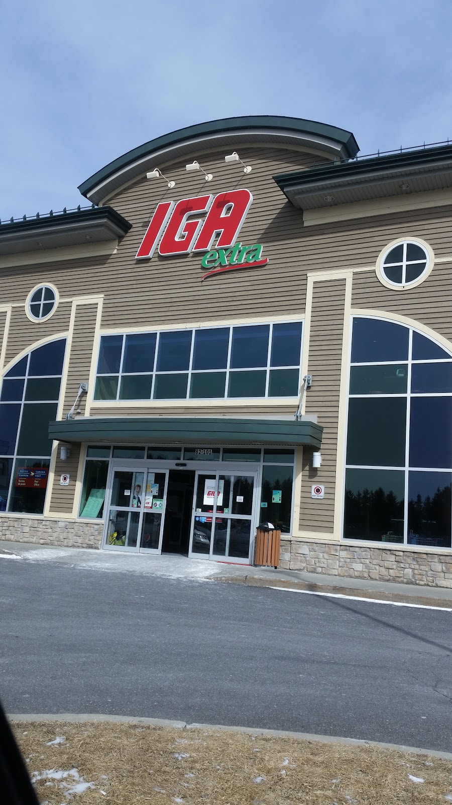 IGA | 101-82 Boulevard de Bromont, Bromont, QC J2L 2K3, Canada | Phone: (450) 534-3440