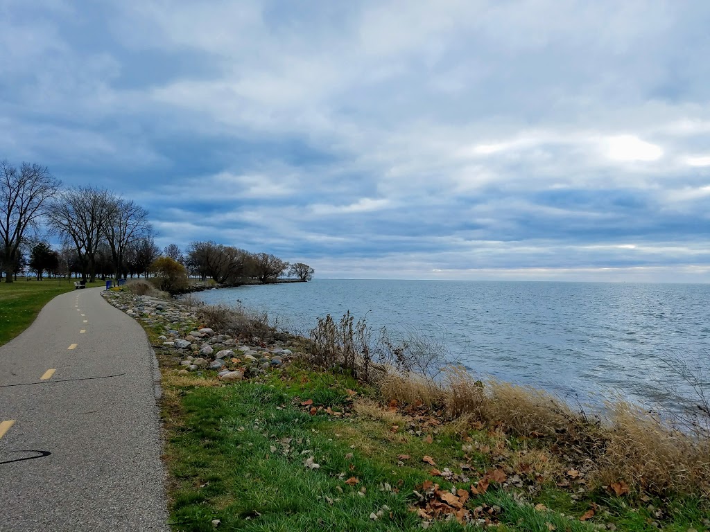 Lake St. Clair Metropark | 31300 Metro Pkwy, Harrison Charter Township, MI 48045, USA | Phone: (586) 463-4581