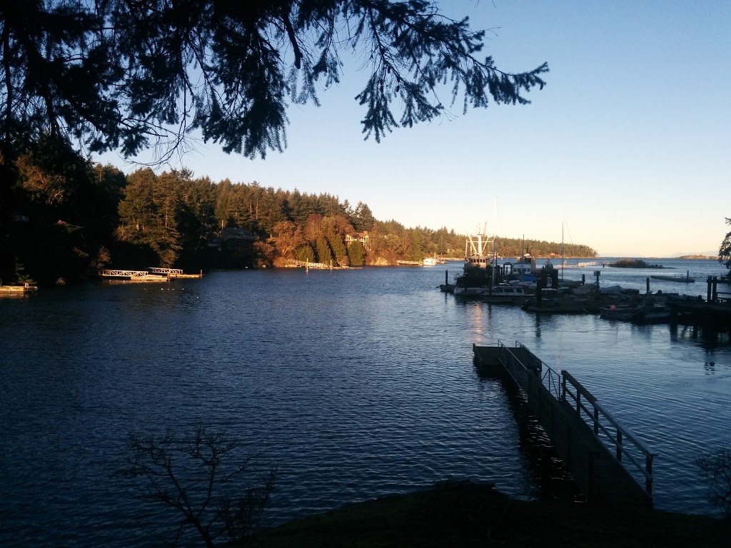 Whaler Bay Government Dock | 74 Whaler Bay Rd, Galiano Island, BC V0N 1P0, Canada | Phone: (250) 539-2264