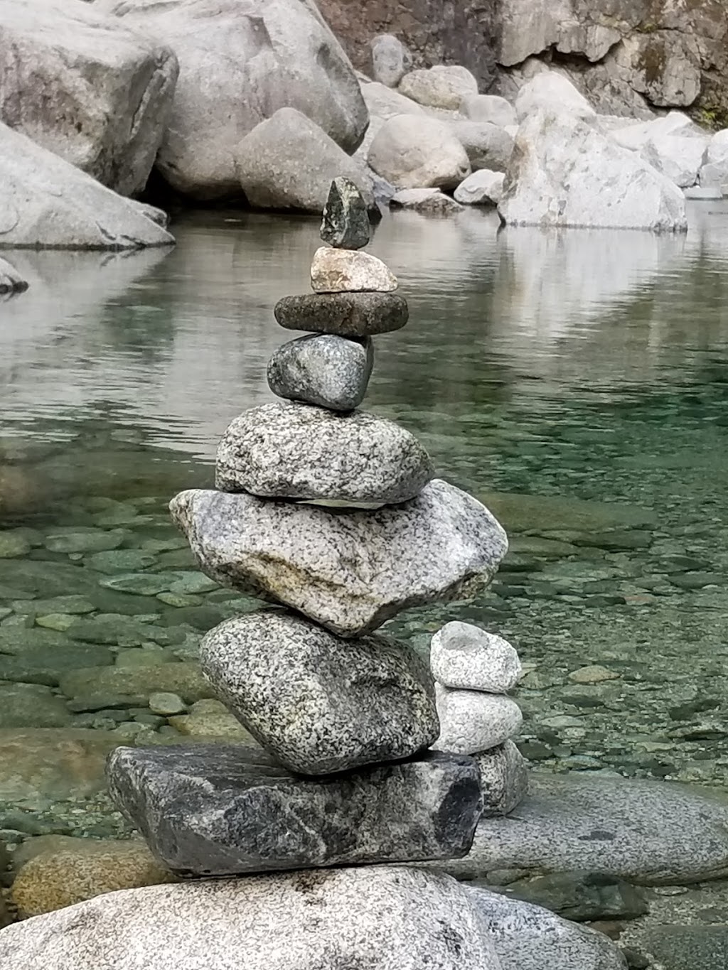 Cascade Falls | Cascade Falls Trail, Fraser Valley F, BC V2V 7G7, Canada