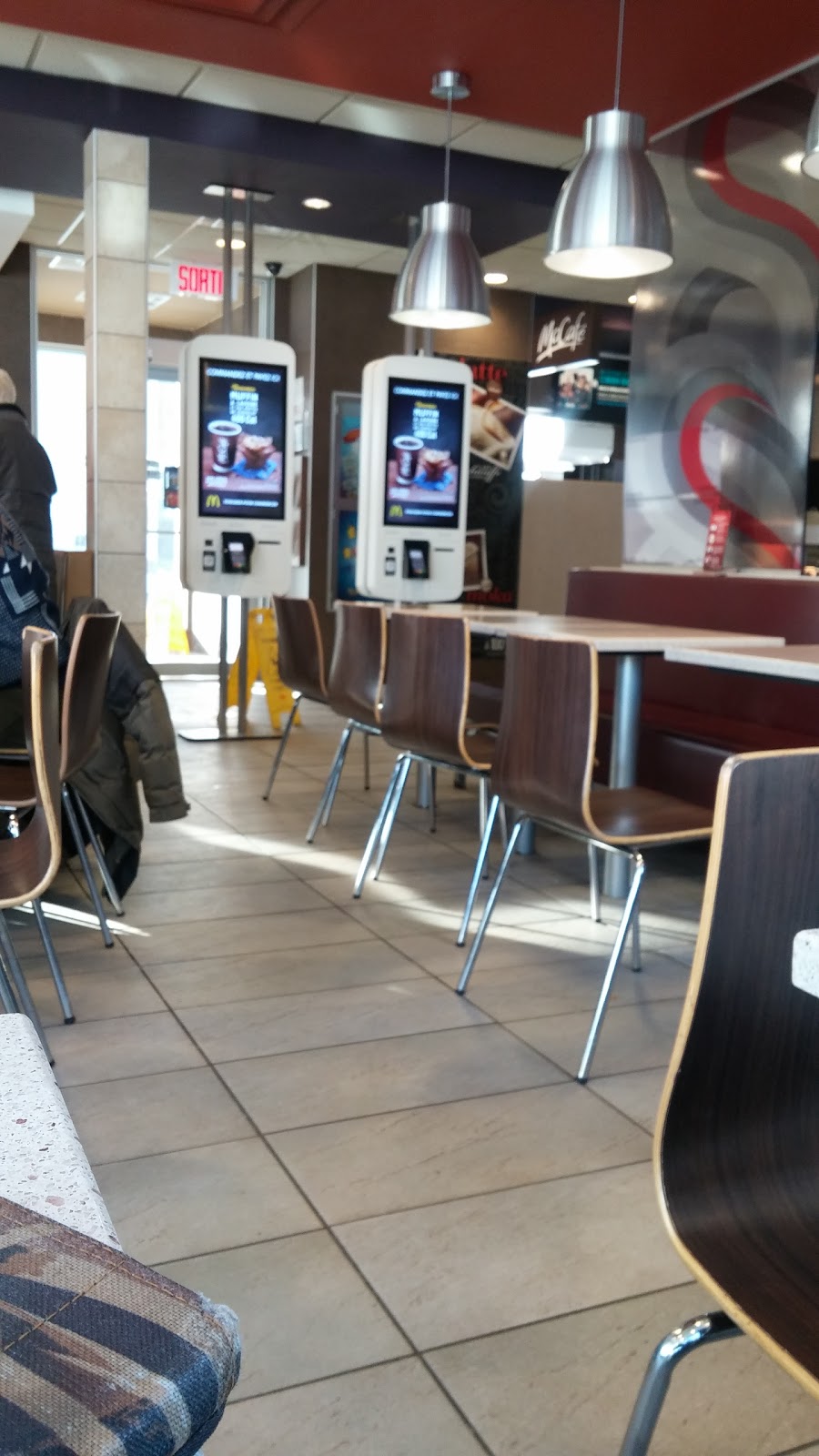 McDonalds | 2355 8e Rue, Grand-Mère, QC G9T 6Z8, Canada | Phone: (819) 533-4791