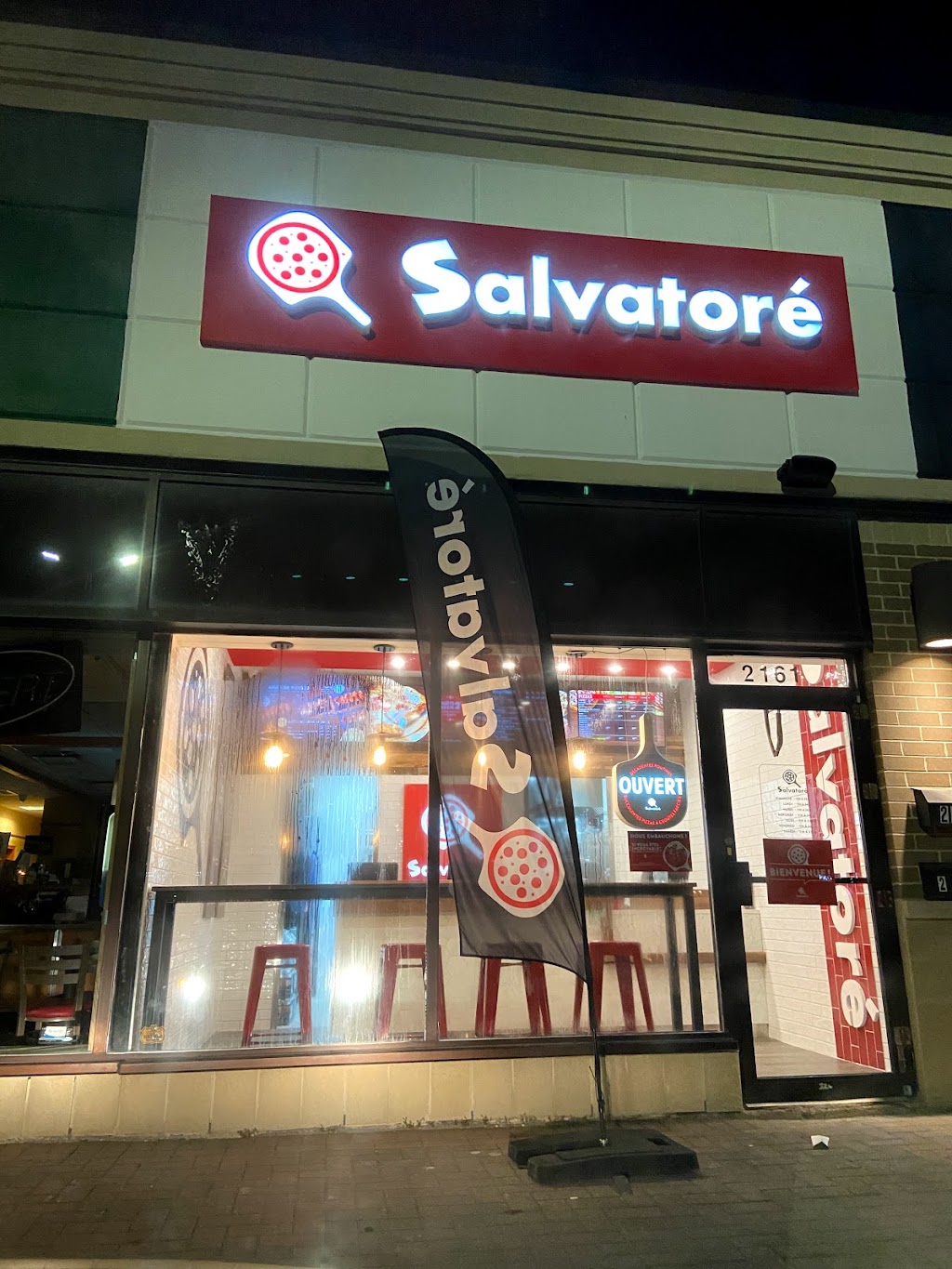 Pizza Salvatoré | 2161 Boulevard des Laurentides, Laval, QC H7M 4M2, Canada | Phone: (450) 575-5555