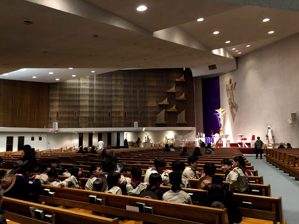 Blessed Trinity Parish | 3220 Bayview Ave, North York, ON M2M 3R7, Canada | Phone: (416) 226-0262