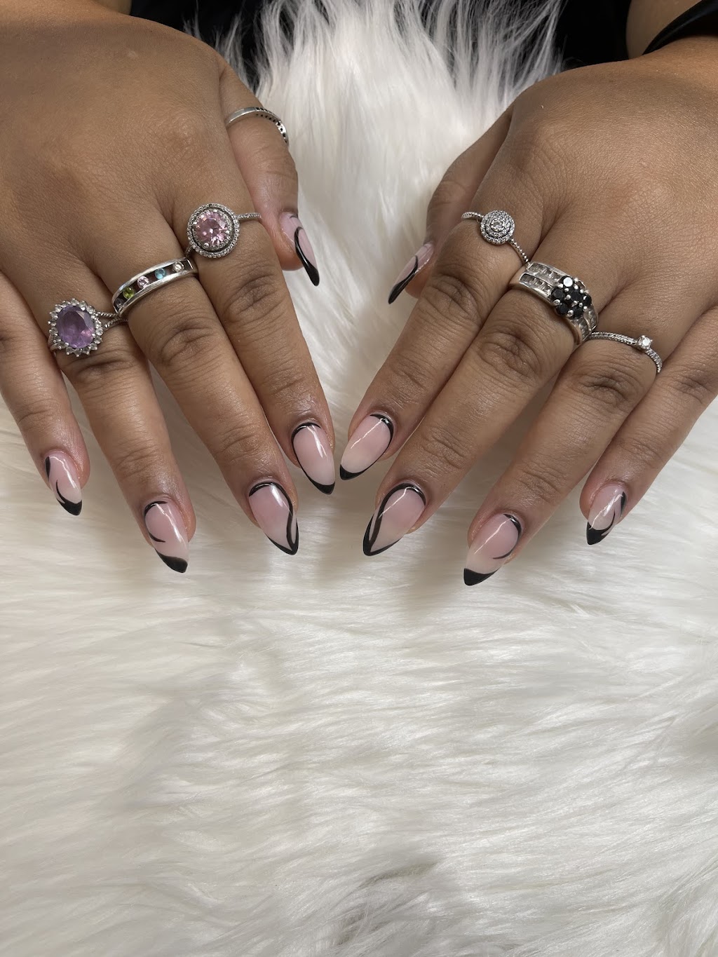 Ongles KPK | 5101 Rue de Salaberry, Montréal, QC H4J 1J2, Canada | Phone: (438) 874-5678