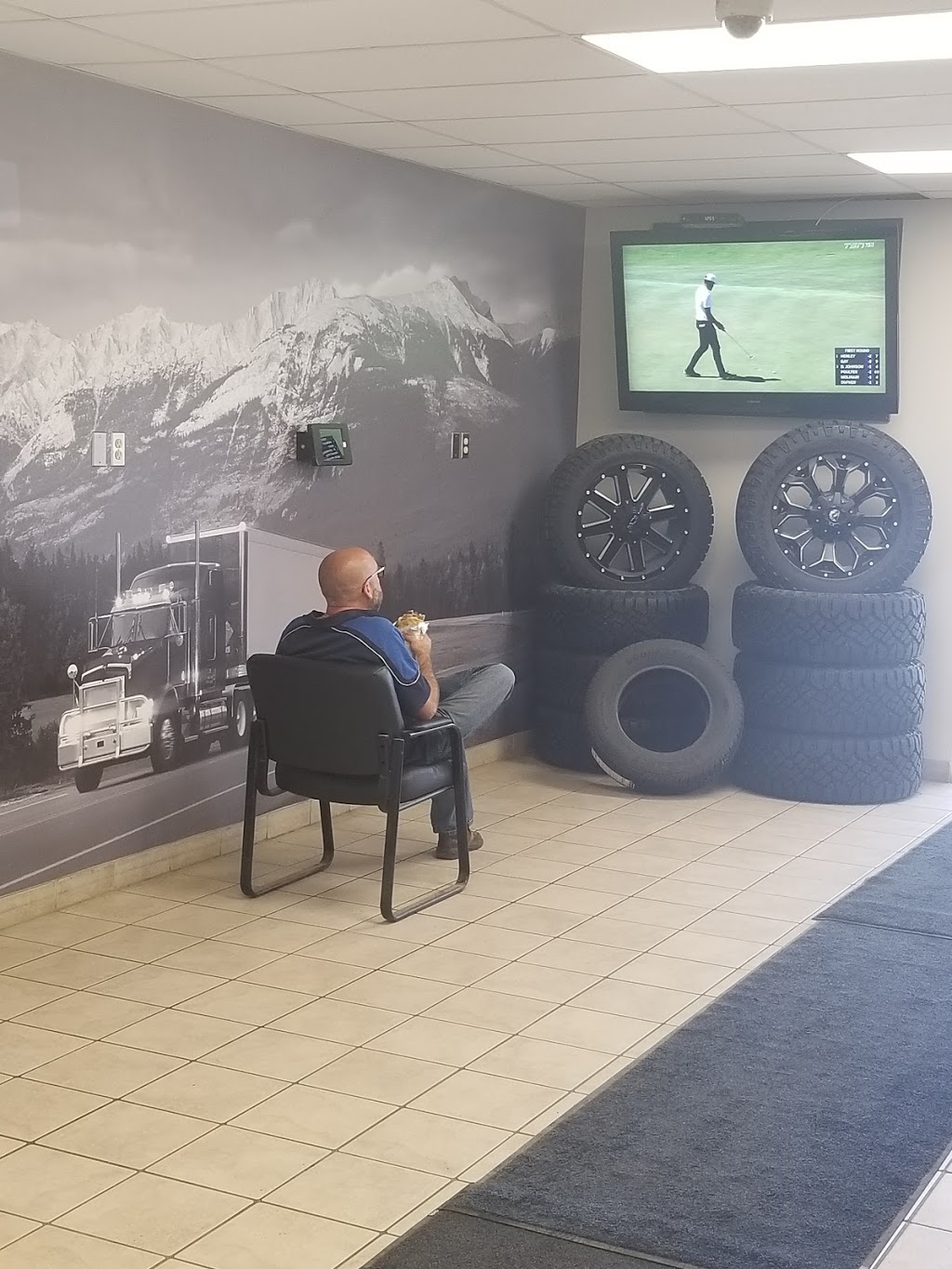 Fountain Tire | 13520 156 St NW, Edmonton, AB T5V 1L3, Canada | Phone: (780) 463-2404