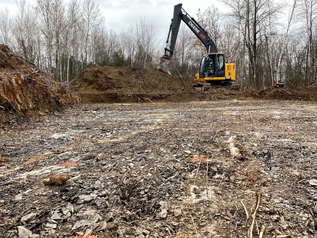 Excavation LCR inc. | 1708 Chemin Bellevue, Carignan, QC J3L 0J1, Canada | Phone: (514) 622-2387