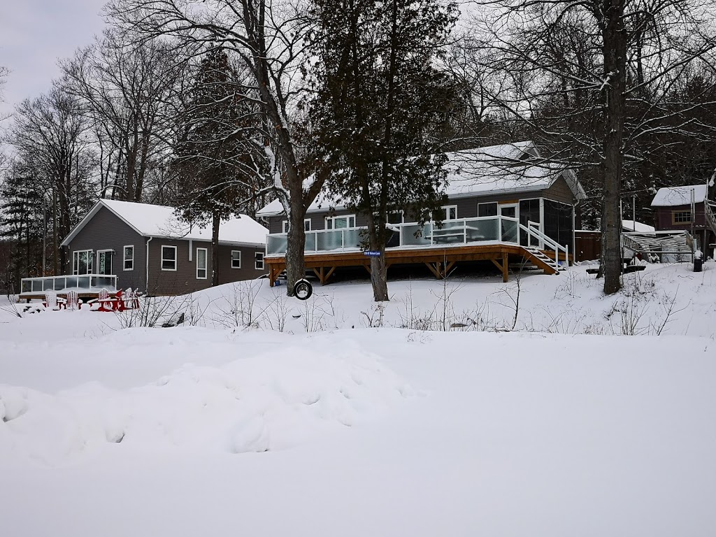 Thompson Cottages | 55 Watson Ln, Madoc, ON K0K 2K0, Canada | Phone: (519) 572-5378