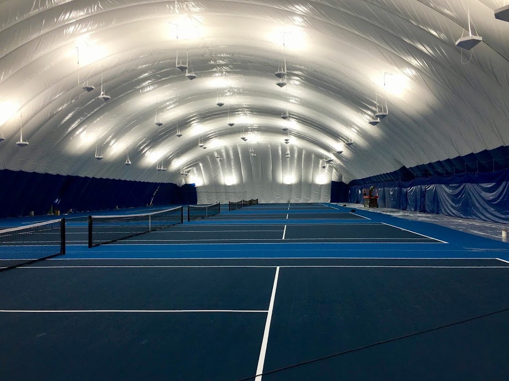 Marilyn Redvers Tennis Centre | 1390 Wellington St E, Aurora, ON L4G 7B6, Canada | Phone: (289) 466-5207