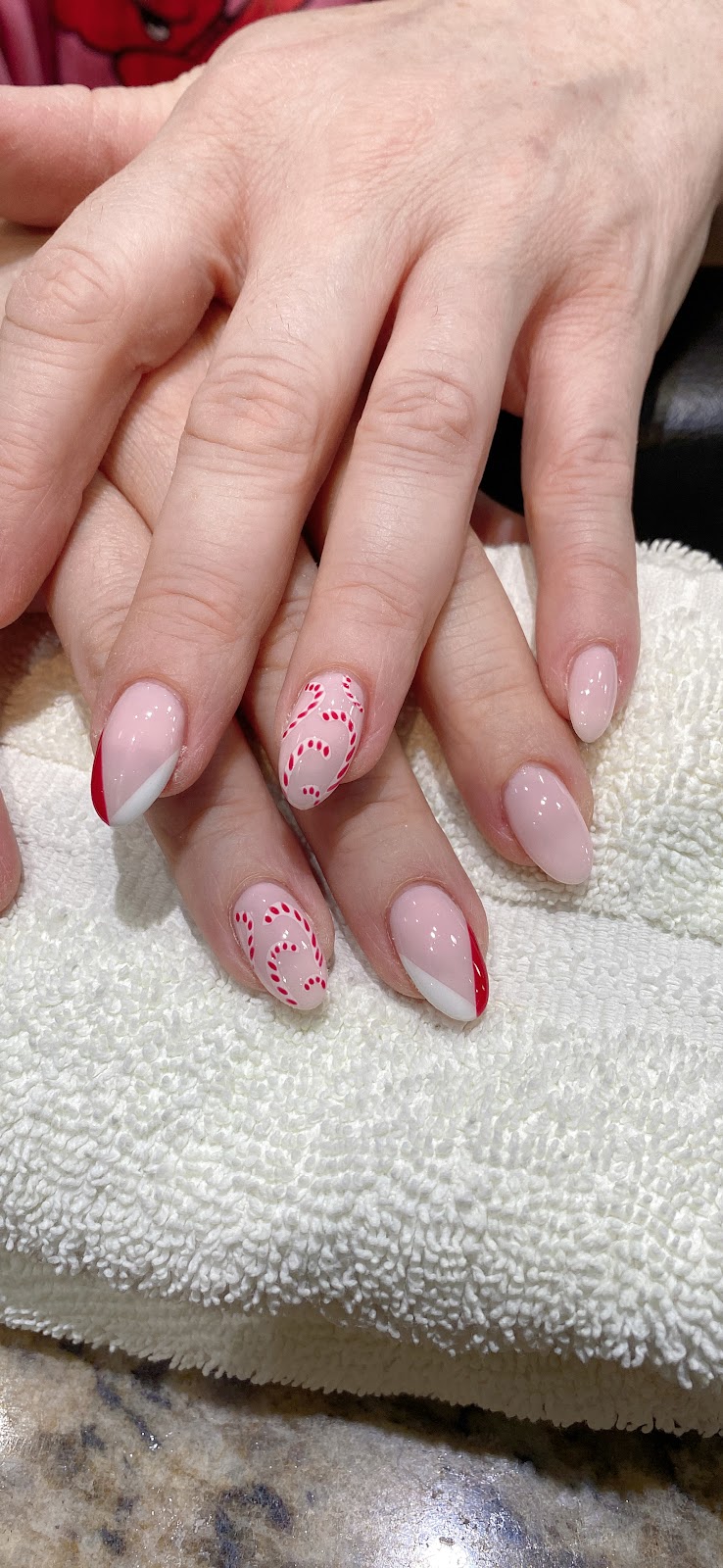 New Classique Nails & Spa | 1211 Kingston Rd, Pickering, ON L1V 6M5, Canada | Phone: (905) 831-8833