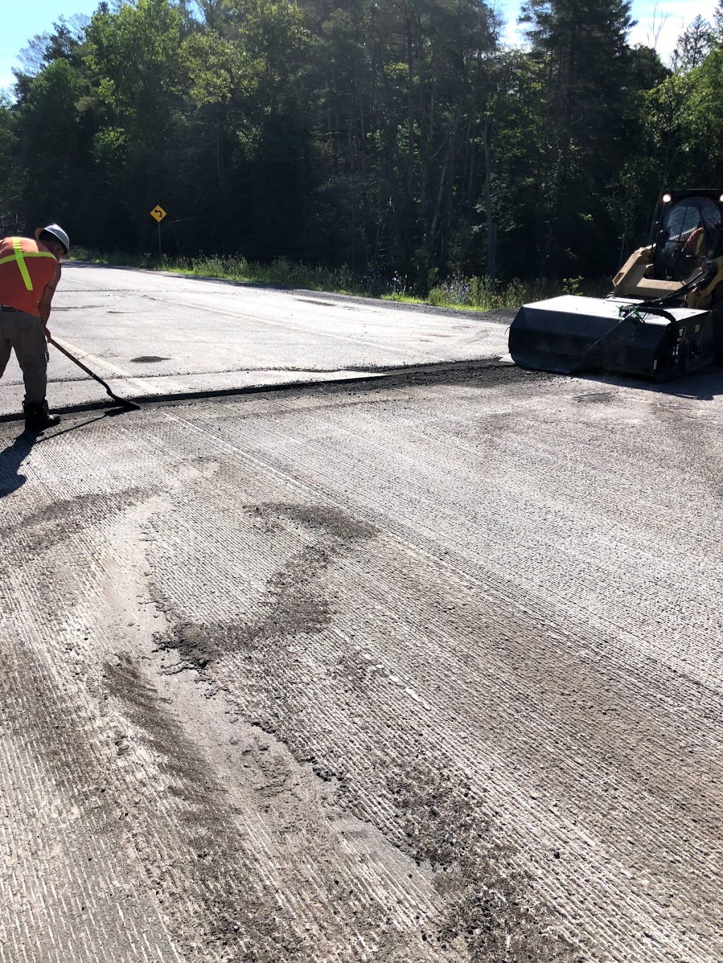 GOA Paving | 564 Slate Falls Rd, Denbigh, ON K0H 1L0, Canada | Phone: (613) 333-9222