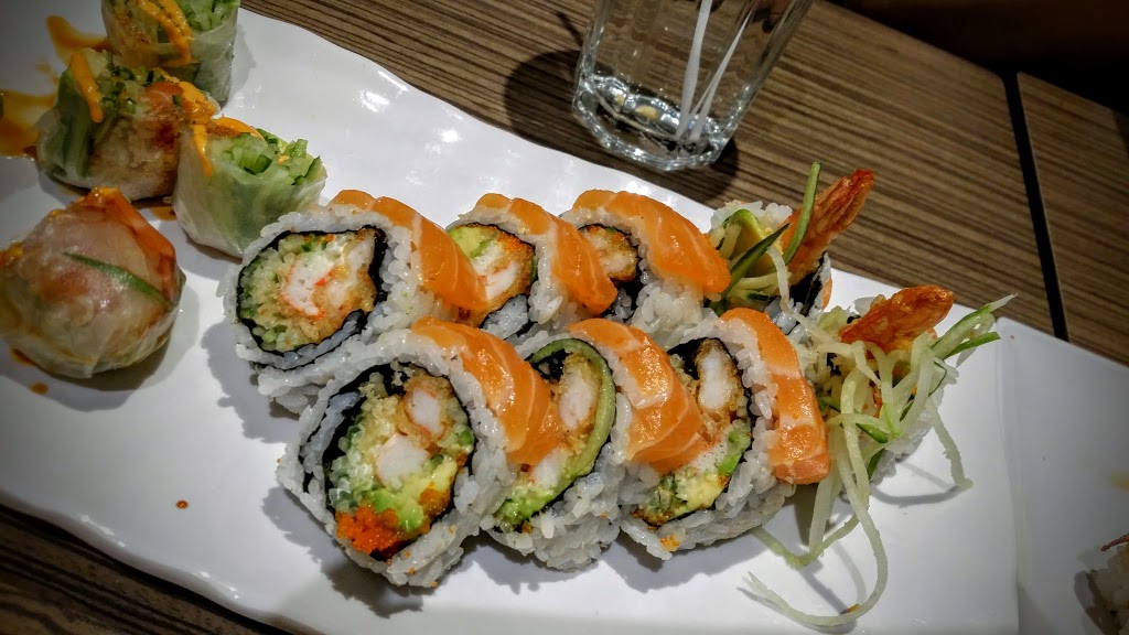 Hockey Sushi | 1102 Centre St, Thornhill, ON L4J 3M8, Canada | Phone: (905) 882-6663