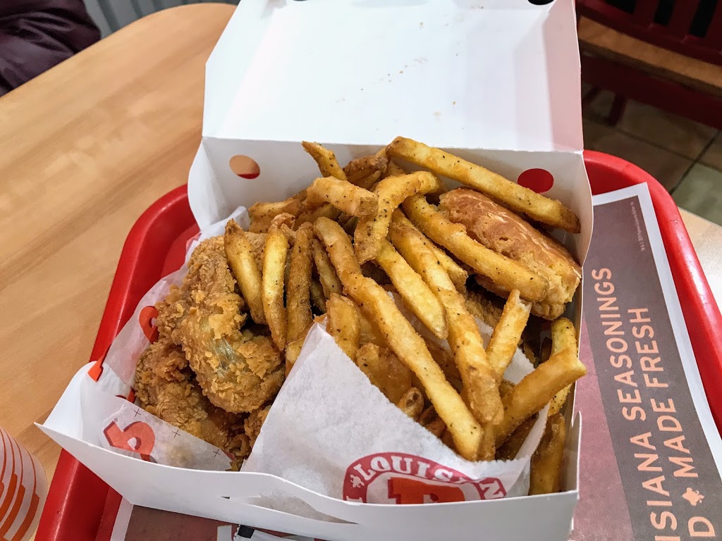 Popeyes | 3070 Don Mills Rd E, North York, ON M2J 3B6, Canada | Phone: (416) 494-2837