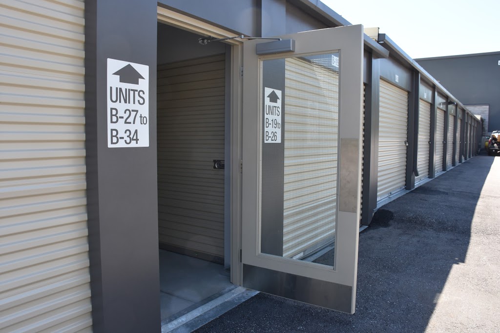 Beech Street Storage | 610 Beech St W, Whitby, ON L1N 7T8, Canada | Phone: (905) 665-7474