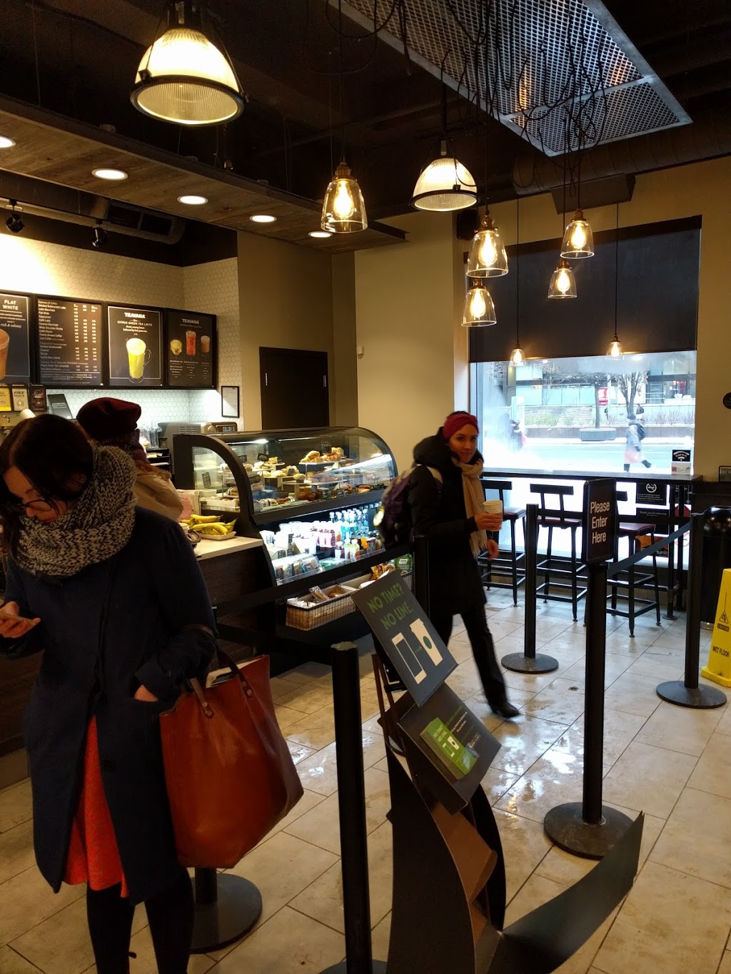 Starbucks | 555 University Ave, Toronto, ON M5G 1X8, Canada | Phone: (416) 977-0855