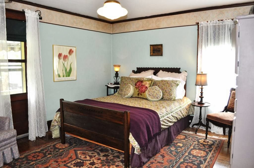 Park Place Bed & Breakfast | 740 Park Pl, Niagara Falls, NY 14301, USA | Phone: (716) 796-8782