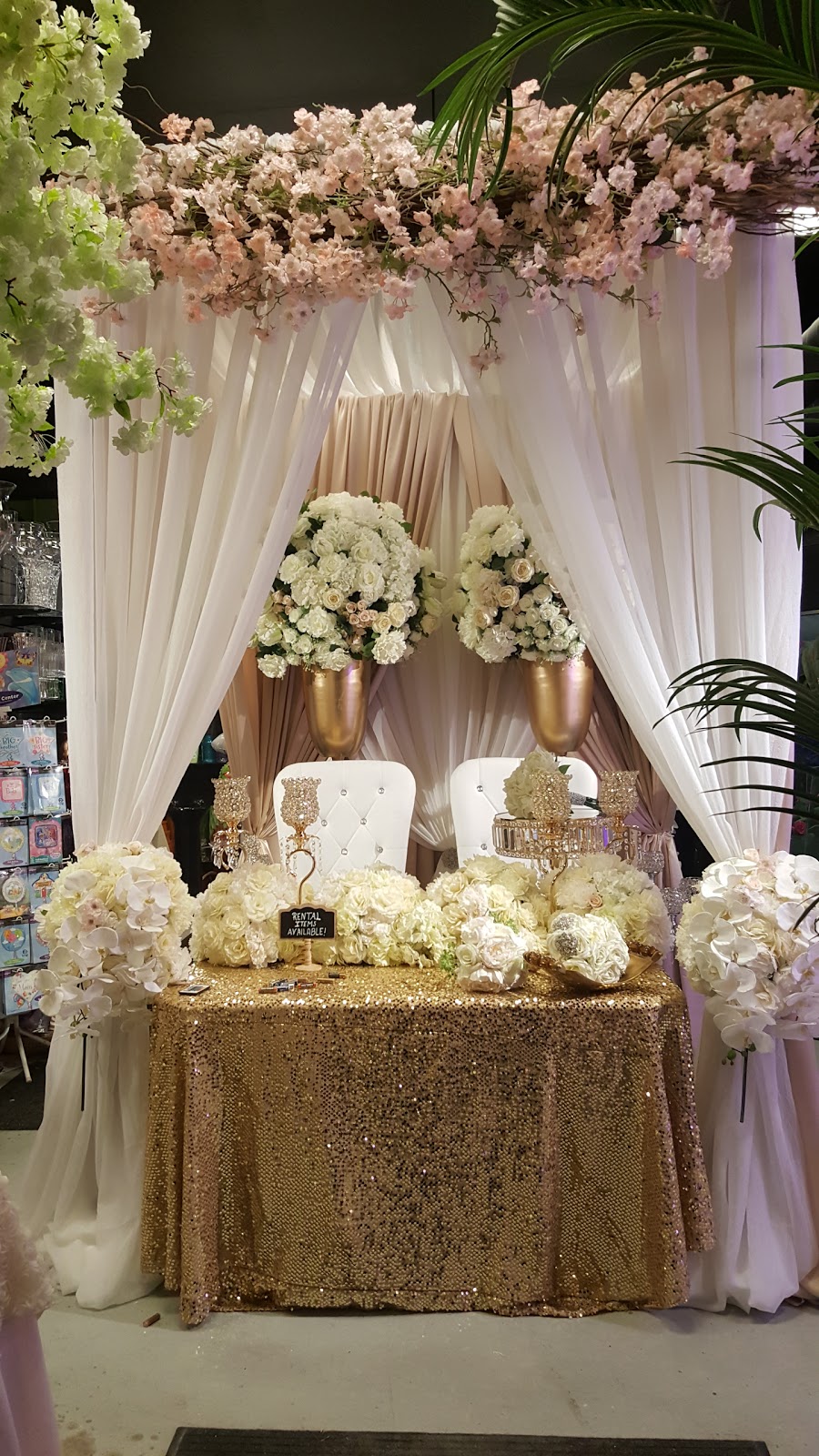 Botanic Florist & Decor | 40 Regan Rd, Brampton, ON L7A 1A7, Canada | Phone: (905) 487-1789