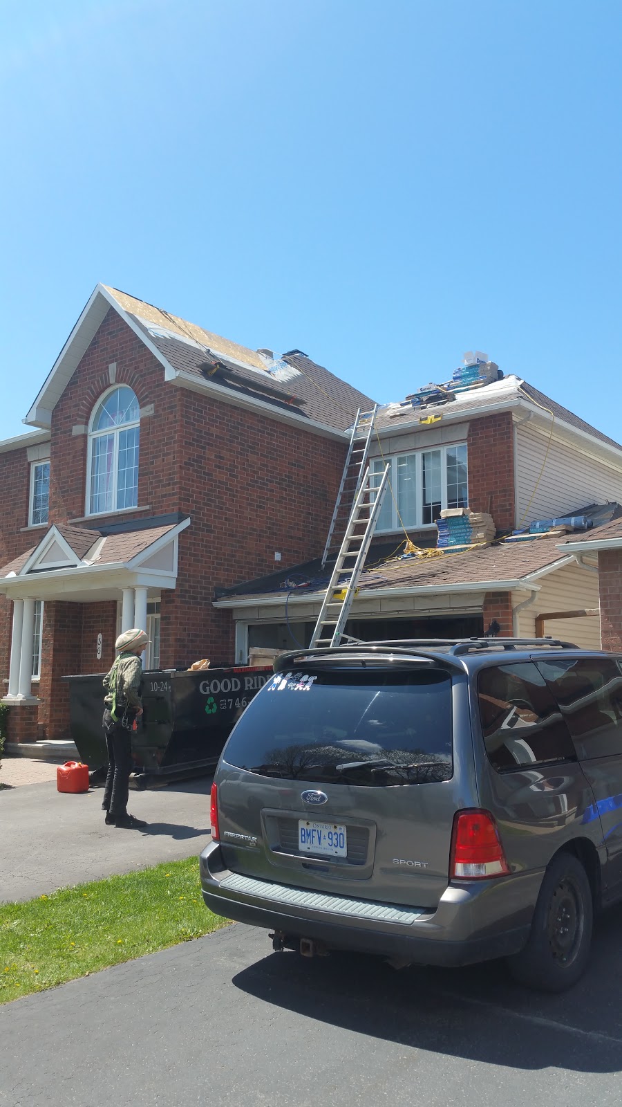 Algonquin Roofing and Reno | 2061-A Baseline Rd, Ottawa, ON K2C 0C8, Canada | Phone: (613) 698-9846