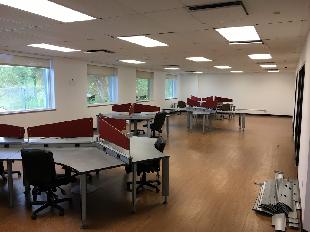 Cowork Sherbrooke Espace TI | 2085 Rue Roy Bureau 102, Sherbrooke, QC J1K 1B8, Canada | Phone: (819) 578-7258