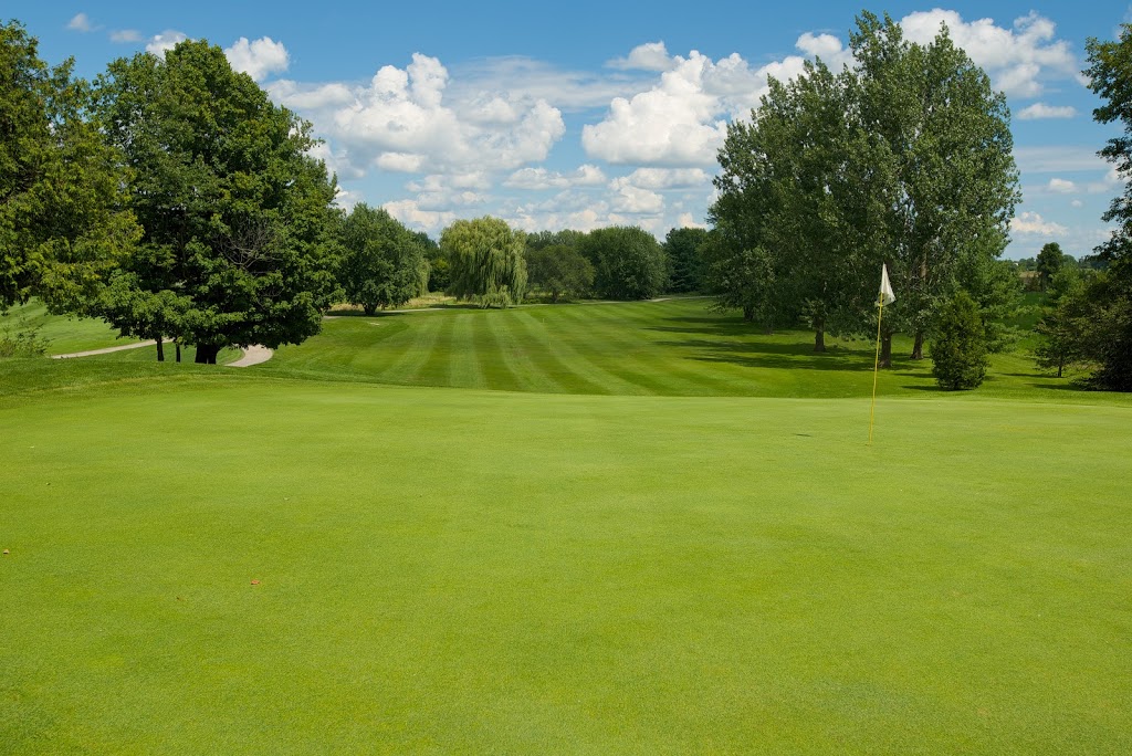 Manderley on the Green | 5920 Prince of Wales Dr, North Gower, ON K0A 2T0, Canada | Phone: (613) 489-2092