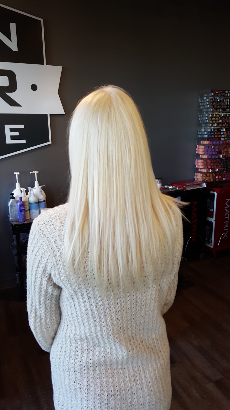 Urban Hair Lounge | 3200 Hamilton Regional Rd 56, Binbrook, ON L0R 1C0, Canada | Phone: (905) 692-9229