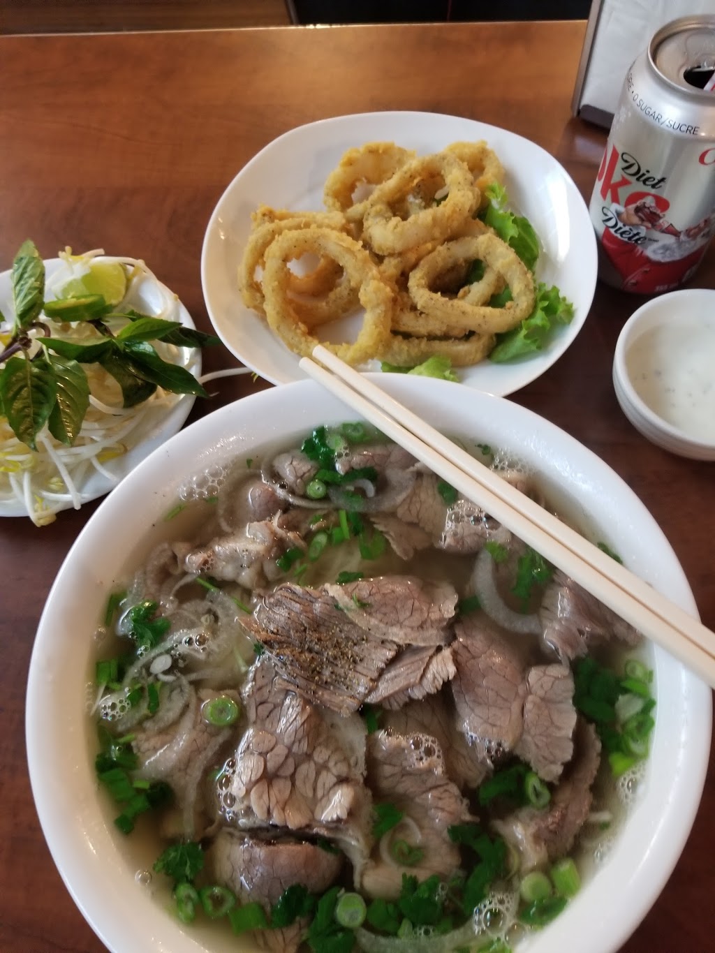 Pho Edmonds | 7487 Edmonds St, Burnaby, BC V3N 1B3, Canada | Phone: (604) 553-8898