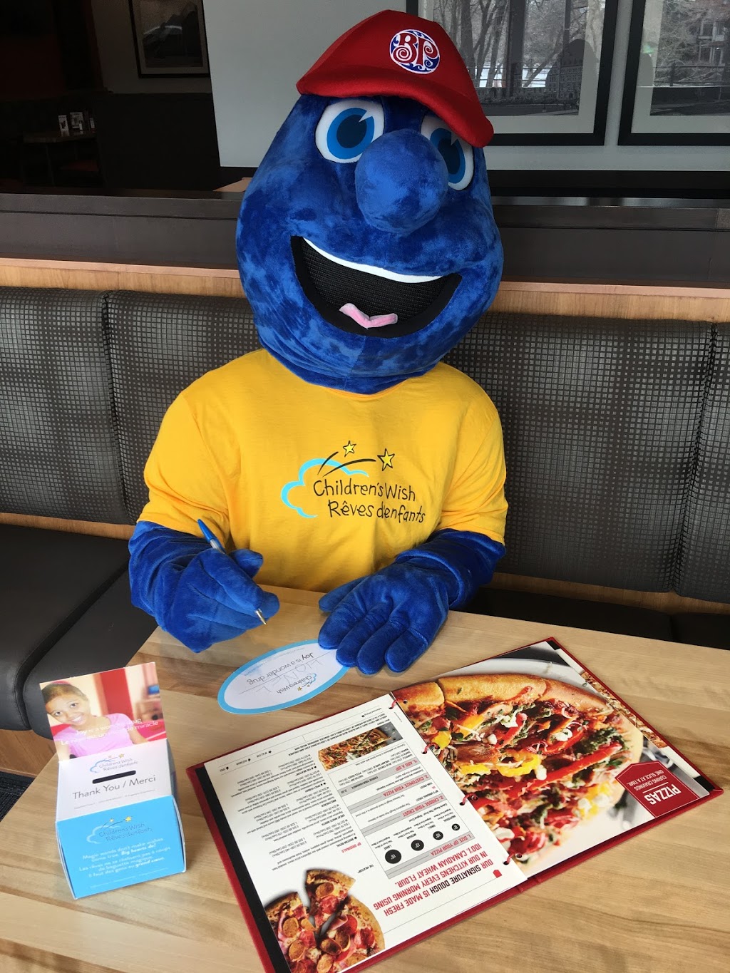 Boston Pizza | 640 Bank St, Ottawa, ON K1S 3Z8, Canada | Phone: (613) 680-6969