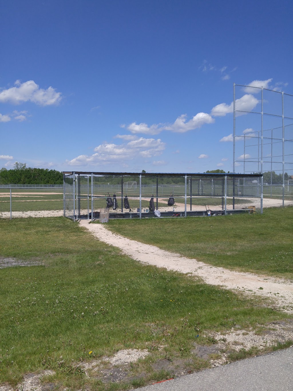 Baseball & Soccer Complex | 3412 Raleigh St, East Saint Paul, MB R2E 1B9, Canada | Phone: (204) 654-9496