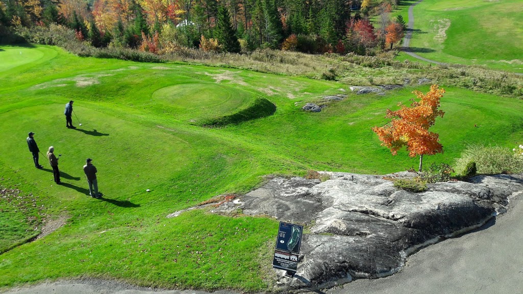 Club de golf Mont Tourbillon | 55 Montée du Golf, Lac-Beauport, QC G3B 0K5, Canada | Phone: (418) 849-4418