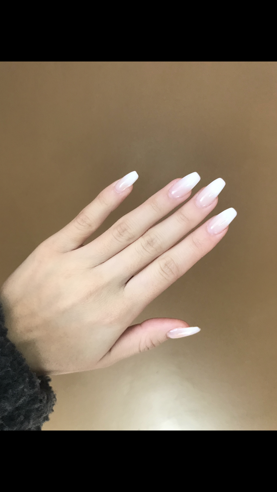 Lilian Nails | 731 Davis Dr, Newmarket, ON L3Y 2R2, Canada | Phone: (905) 235-6247