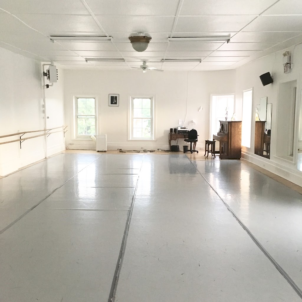 Owen Sound Dance Academy | 807 3rd Ave E, Owen Sound, ON N4K 2K6, Canada | Phone: (226) 668-8293