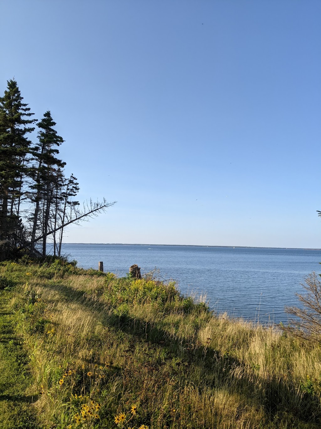 Panmure Island Lighthouse and Gift Shop | Rte 347, 62 Lighthouse Rd, Montague, PE C0A 1R0, Canada | Phone: (902) 969-9380