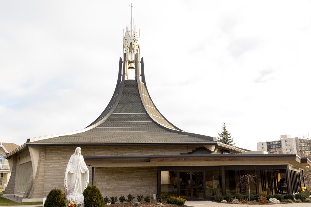 Holy Rosary Church | 139 Martin St, Milton, ON L9T 2R3, Canada | Phone: (905) 878-6535