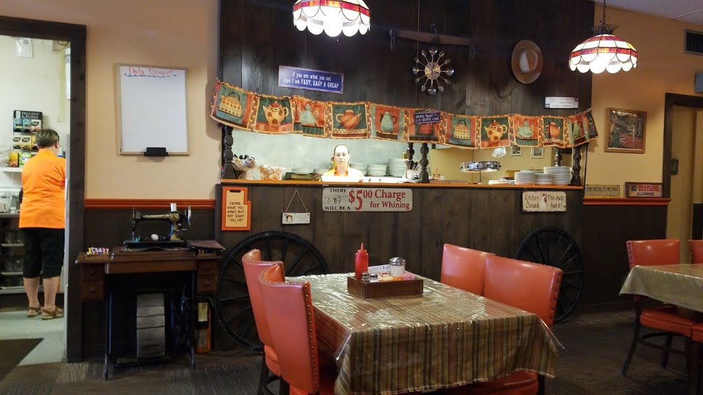 Honky Tonk Restaurant | 871 Ward St, Bridgenorth, ON K0L 1H0, Canada | Phone: (705) 292-7871