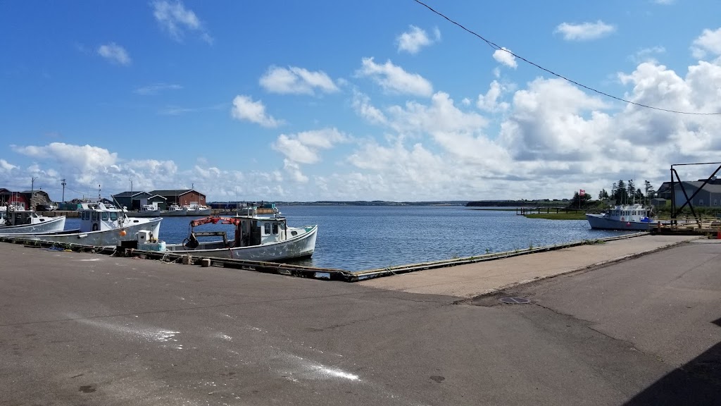 Malpeque Oyster Barn | 10 Malpeque Wharf Rd, Kensington, PE C0B 1M0, Canada | Phone: (902) 836-3999