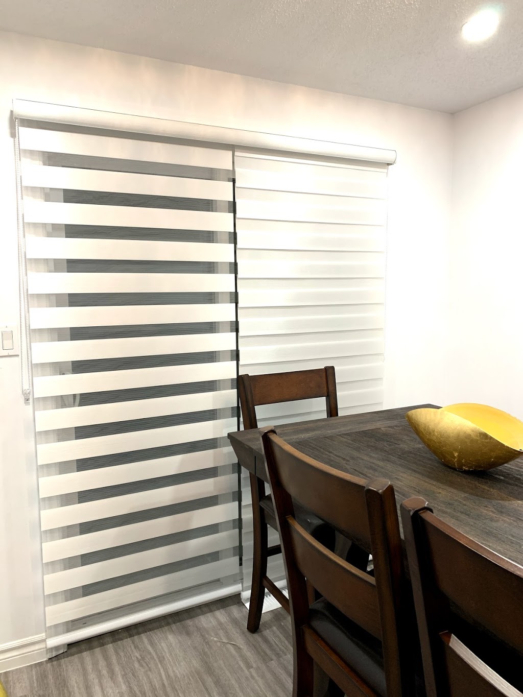 Shades4u Custom window covering Cambridge | 705 Mortimer Dr, Cambridge, ON N3H 5R6, Canada | Phone: (519) 362-8580