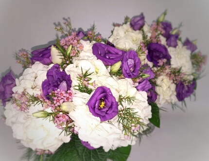 Helen Blakey Flowers | 3463 Sheppard Ave E, Scarborough, ON M1T 3K5, Canada | Phone: (416) 291-2117